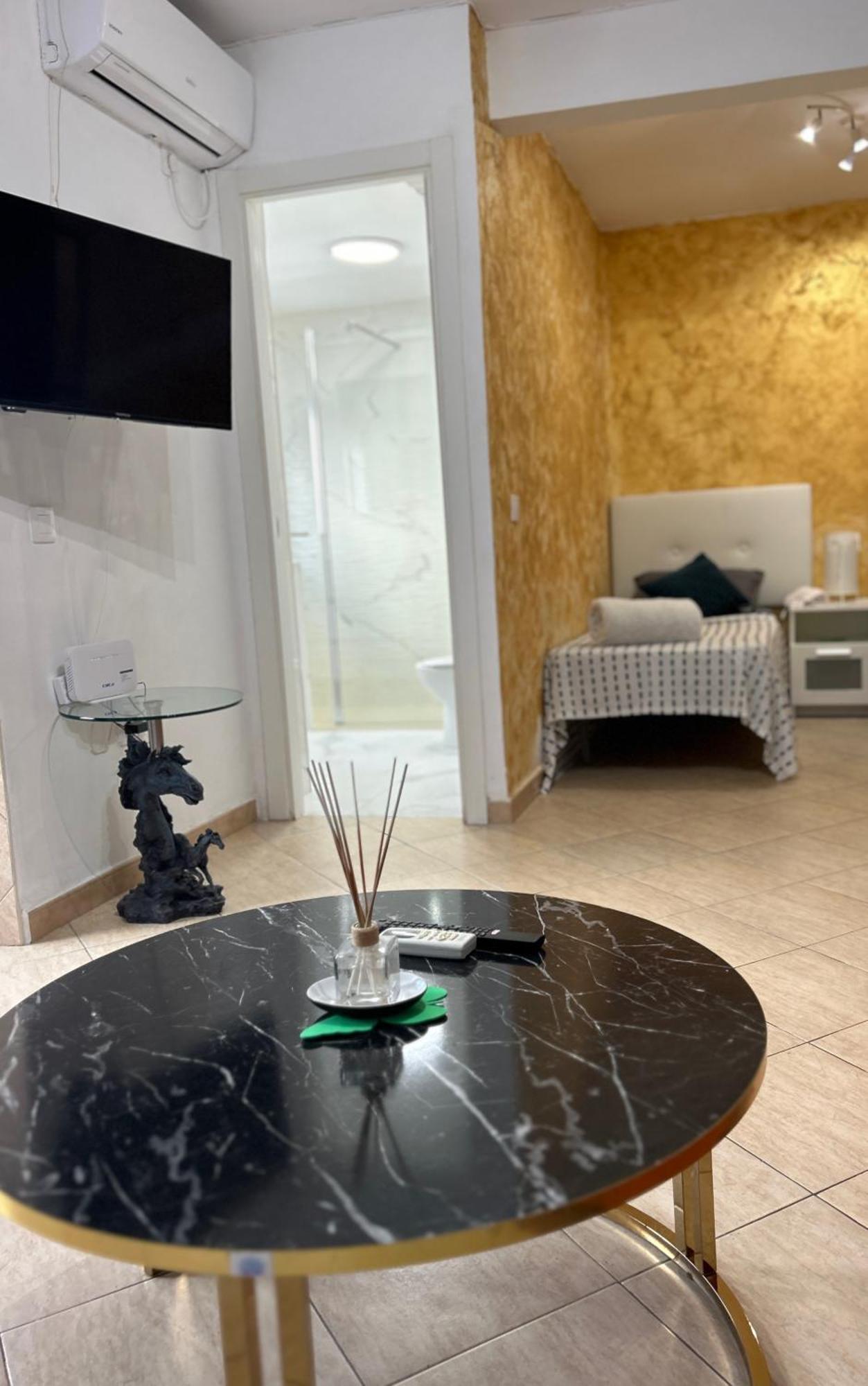 Urban&Vacay! Suite - Torremolinos City Centre Eksteriør billede